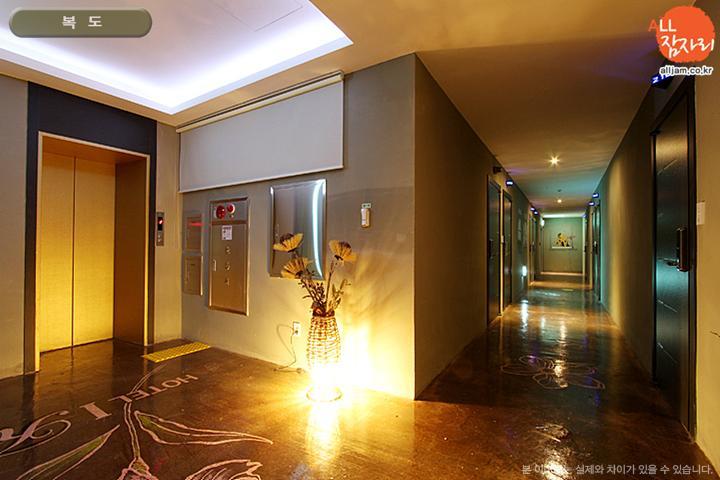 The Hotel Bon Сувон Экстерьер фото